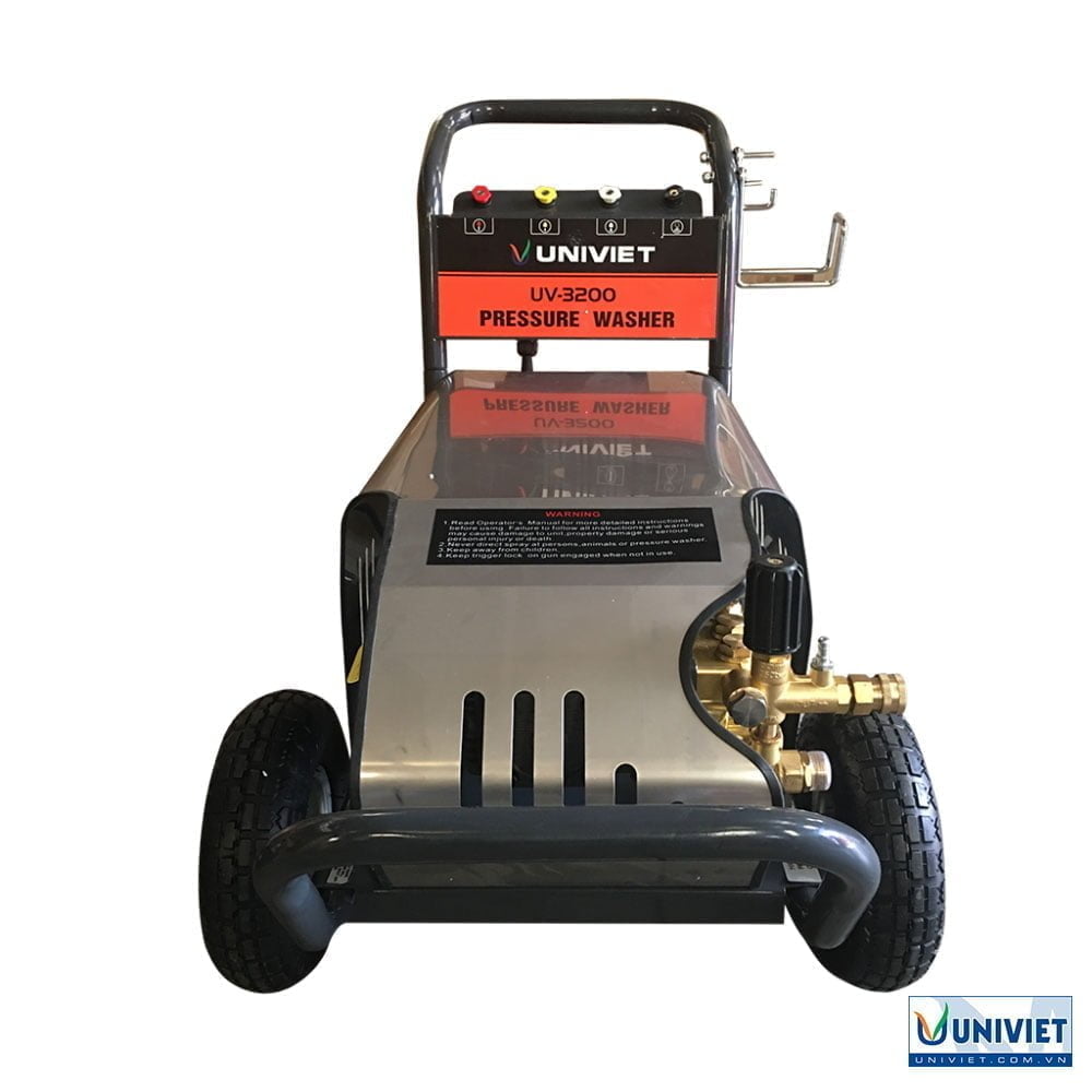 So sanh may rua xe trung quoc voi may rua xe italy 2