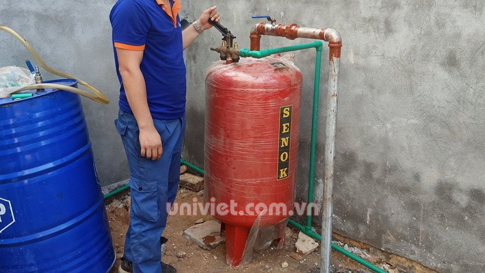 Thương hiệu cầu nâng 1 trụ rửa xe