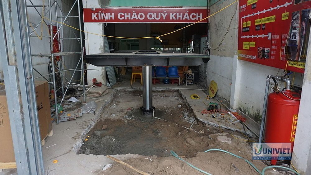 Ty ben, mặt cầu và bình dầu của cầu nâng 1 trụ Senok