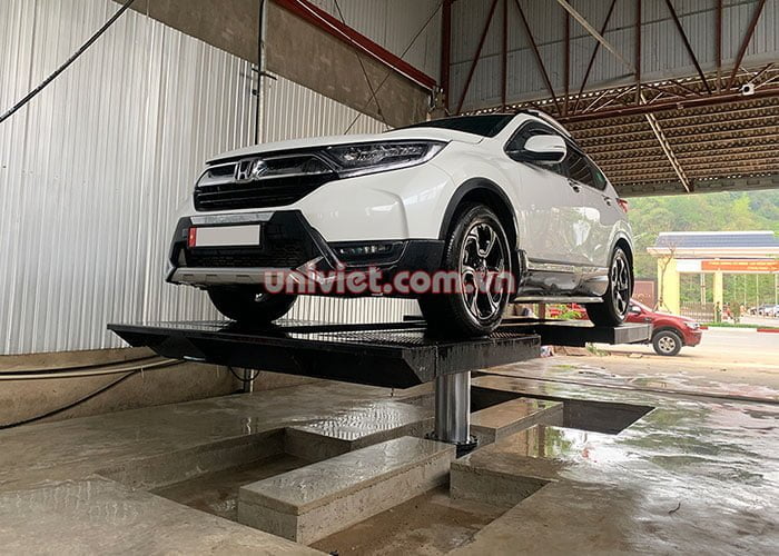 cầu nâng 1 trụ xoay 360 độ