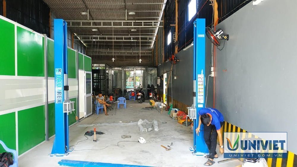 co nen mua cau nang 2 tru cu hay khong 1